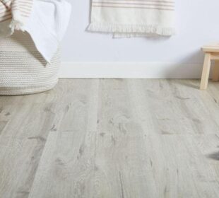 Consider Vinyl Flooring the Ideal Choice for Durable and Stylish Interiors